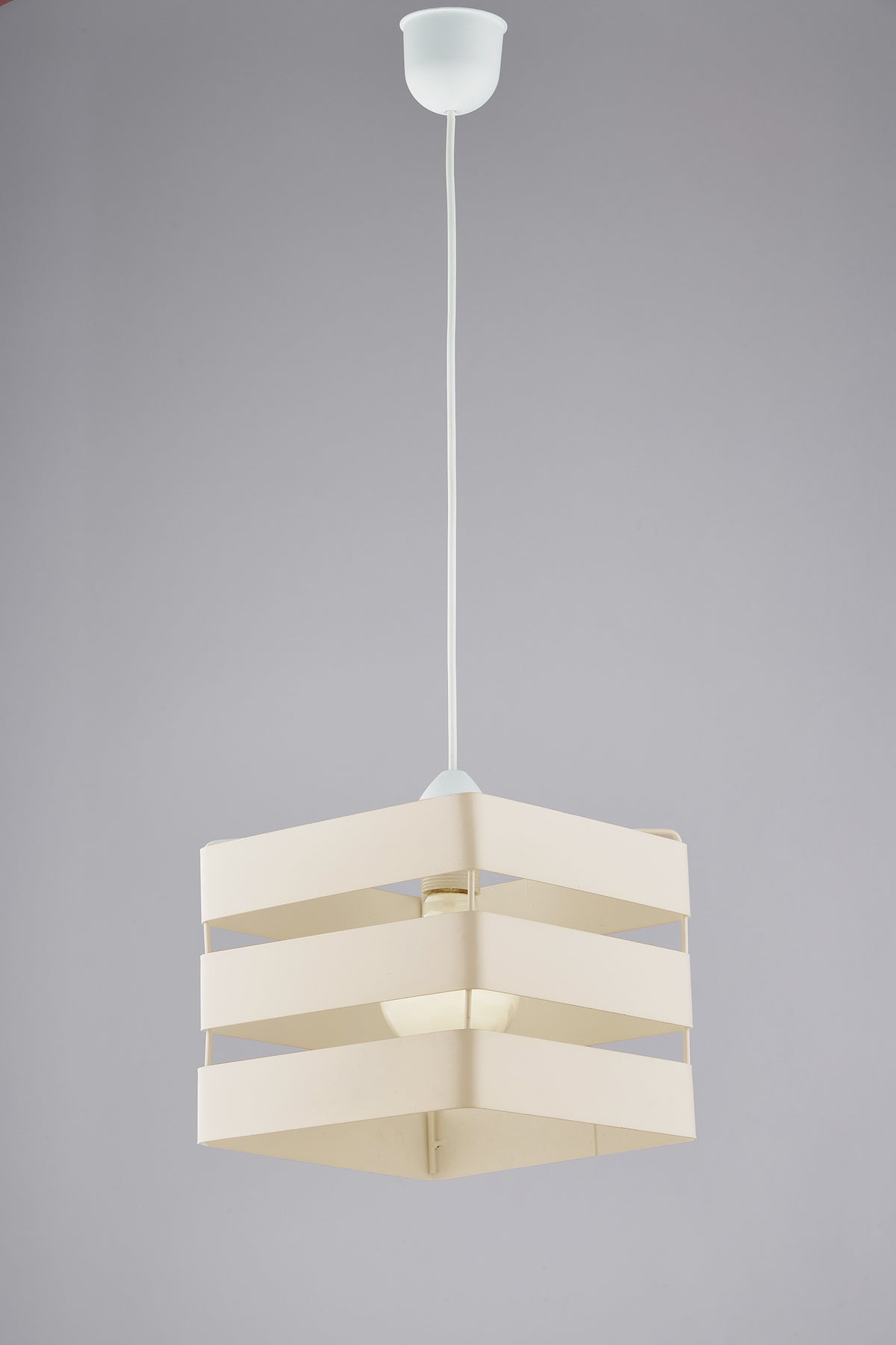 LAMPADARIO KARMA 1L